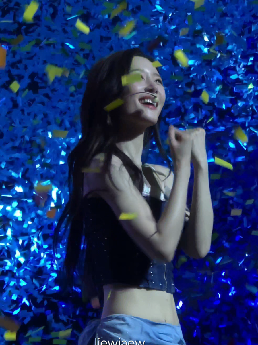 Very Very Very 🩵 @아이오아이 (I.O.I)  #정채연 #JungChaeyeon  #아이오아이 #IOI  #IOICONCERTTOUR_LOOP_IN_BANGKOK 