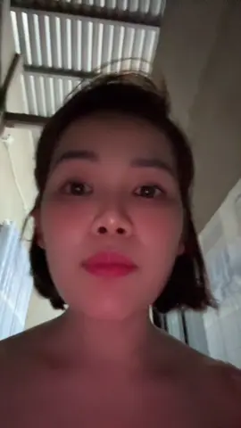 Sách tiếng anh có giọng nói #cobahola #lathiholdings #lathibeauty 