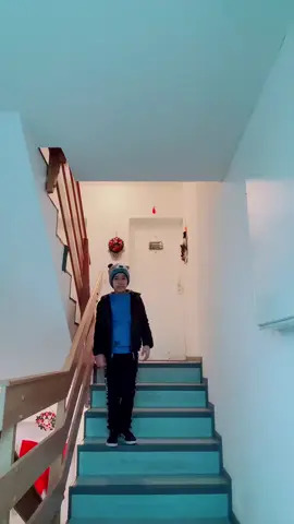 #👑😉👑 