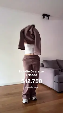 El Hoodie que no te vas a querer sacar x $12.750 🫦 Consegui el outfit completo x $65.748 o $55.886 pagando x transferencia 🫦 📏 Talles del S al XL 🐻 Sin genero 📦 Envios Gratis a partir de $65.000 💸 15% off con transferencia 💳 Hasta 3 cuotas sin interes Corre por los tuyos a 👉🏻 Deliver.com.ar #basicosbaratos #hoodie #OOTD 