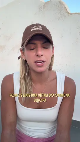 Estamos bem, unidos e felizes por termos atravessado essa etapa com ternura apesar das dezenas de contratempos pelo caminho.  Sigo confiante que precisamos passar pelo que precisamos passar pra aprender o que precisamos aprender.  simbolicamente uma das únicas coisas que sobreviveu: nosso mantra “confia mulher!” Um agradecimento especial a Embaixada do Brasil em Roma que nos ajudou com tanto amor, profissionalismo e gentileza  E minha família amada que dividiu essa tormenta comigo e só me fez amar vocês ainda mais 💛 Seguimos! Ainda tem muita viagem pela frente  Obrigada vida por cuidar tão bem de nós ❤️‍🩹 #italia #viagem #viagem #europa 
