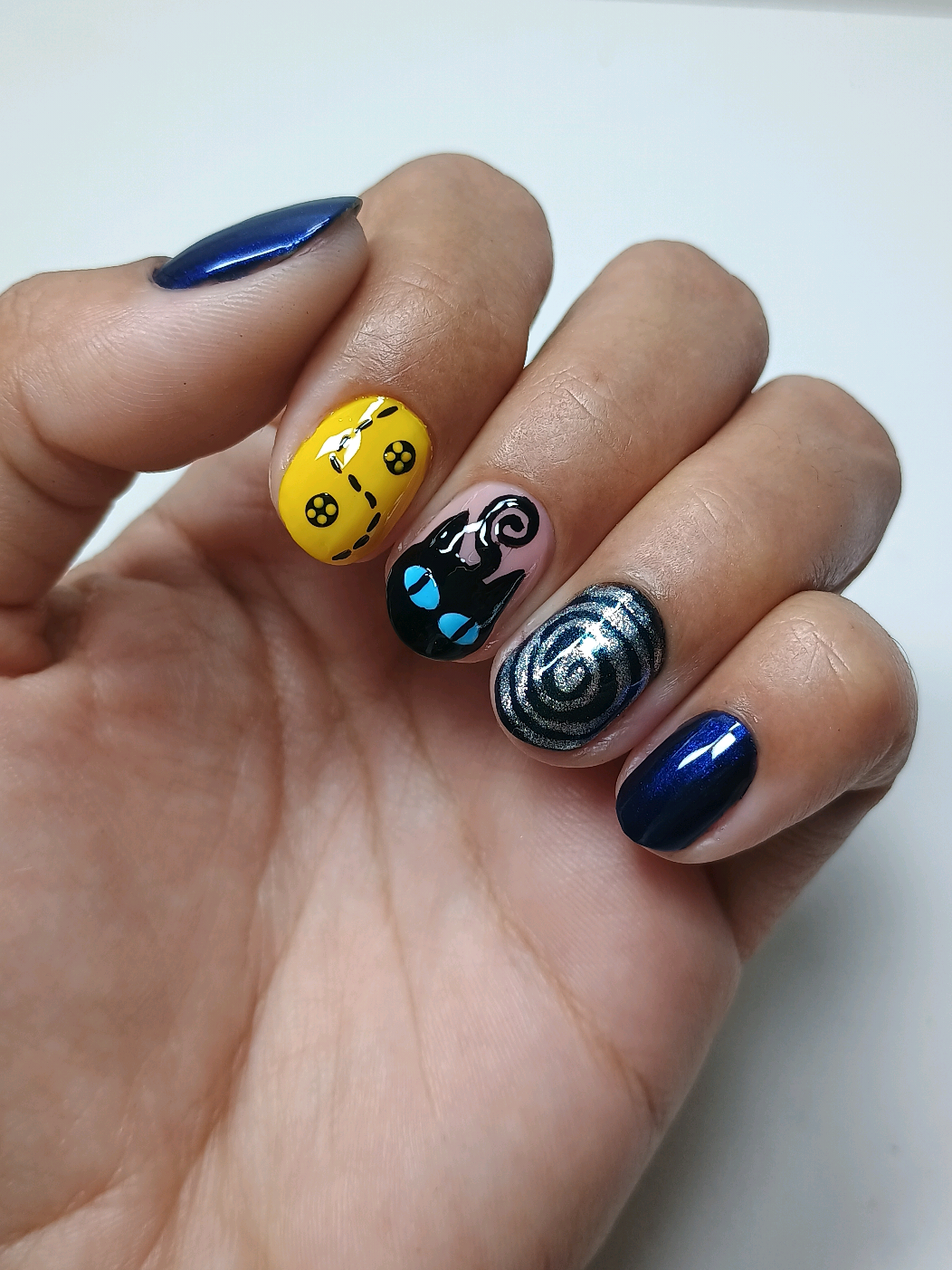 Coraline 🕸️🗝️ #coraline #wybielovat #nailart #fypシ 