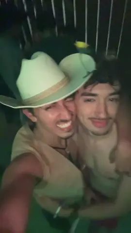 🤠🐴🫰