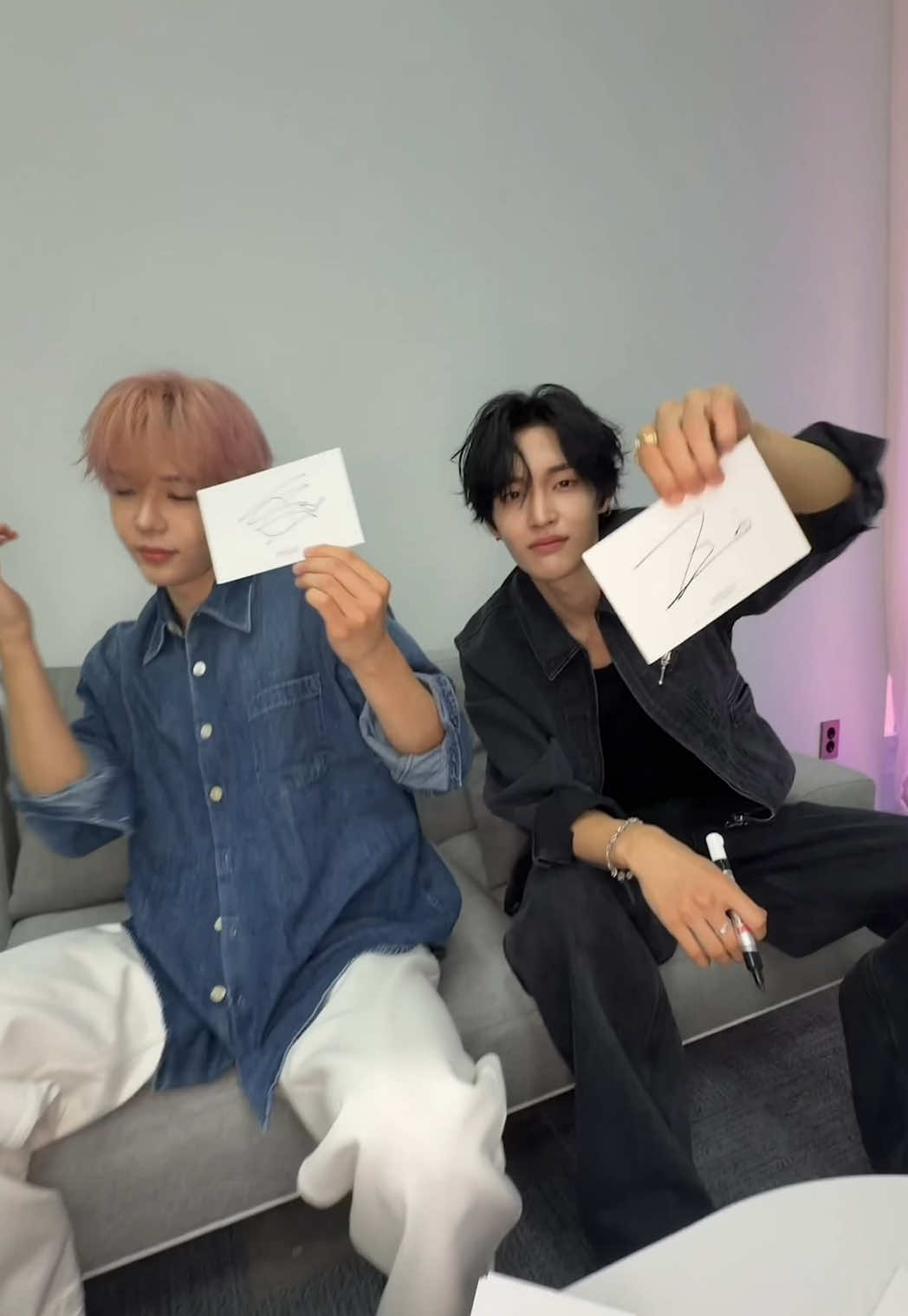 Hope this album finds you well, happy to share our new chapter with you! 💿Grab your signed albums now!   https://shop-us.riizeofficial.com/ RIIZE 라이즈 The 2nd Mini Album 【II】 ➫ 2026.06.15 6PM (KST) / 5AM (ET) #RIIZE #라이즈 #RISEandREALIZE #dyd #RIIZE_dyd 