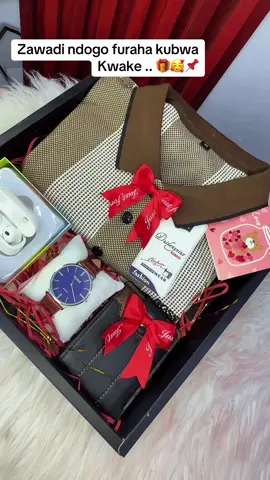 🌸Package nzurii km hii unapata kwa bei ya 50000 tu  ✅ 🌸Tunapatikana Dar/Kimara Korogwe Mikoan tunatuma kwa gharama nafuu sana ✅ 🌸☎️0787663283..Piga /whatsap 🌸Njoo na vitu vyako tukufungie kuanzia af 15000 mpk 25000 tu  🌸uamnifu ndo msingi wa biashara yetu 🙏🏻🙏🏻🙏🏻📌 #zawadizakiume#bithdaygiftforhim#giftpackagedaressalaam #giftideasformen #birthdaygift 