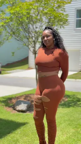 When she don’t pay her bills 😭 @itsjati 