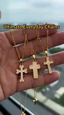 POV: Your new everyday chain just dropped 🔥 Sparkle, waterproof, & matches EVERY fit ✨ #CrossNecklace #JewelryTok #TikTokMadeMeBuyIt #EverydayCharm