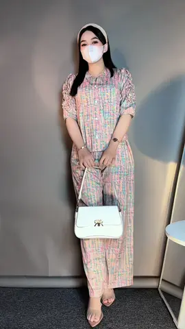 Onesetnya secakep ini best😍 #rekomendasioutfit #setelan #onesetkekinian 