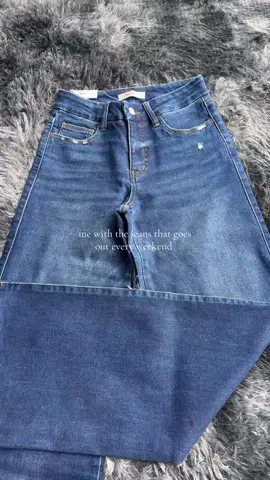 🩵🩵💙💙#fyp #jeans #fashion #denim #bbljeans 
