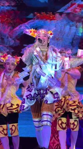 ထိထိ heart ကိုထိ 🫶🏻🧡 #အောင်ဇမ္ဗူ #နှစ်ပါးသွား #ရွှေမော်ဓောဘုရားပွဲ #အောင်ဇမ္ဗူကတဲ့ညအလှသဘင်👏🥰 