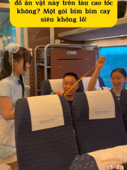 THỬ THÁCH ĂN ĐỒ ĂN SIÊU TO KHỔNG LỒ TRÊN TÀU CAO TỐC #xuhuongyoutube#xuhuongtiktok