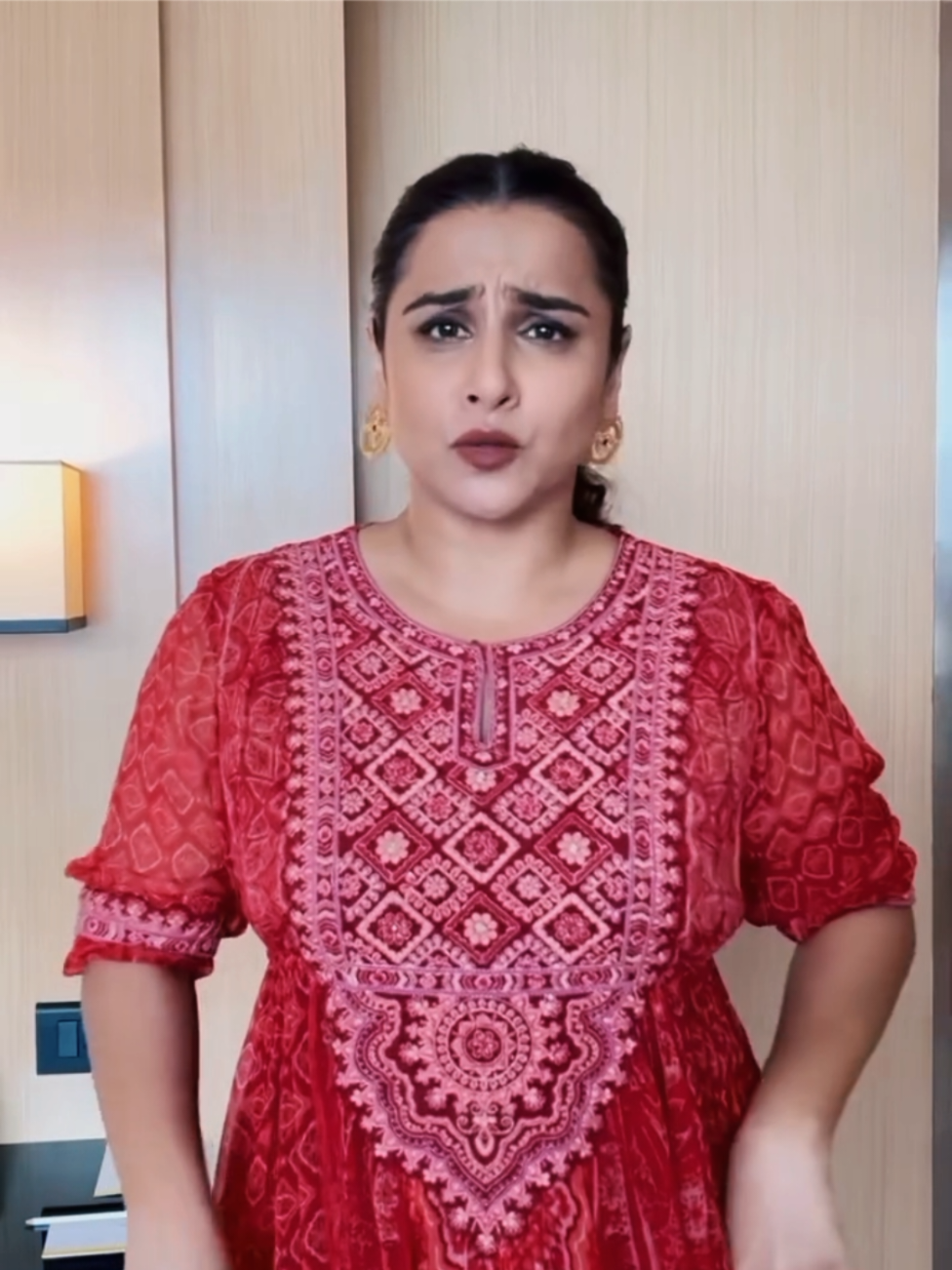 #vidyabalan #bollywoodcomedy #bollywood #fun #acting #foryou #xyzbca #viral #filmstar 
