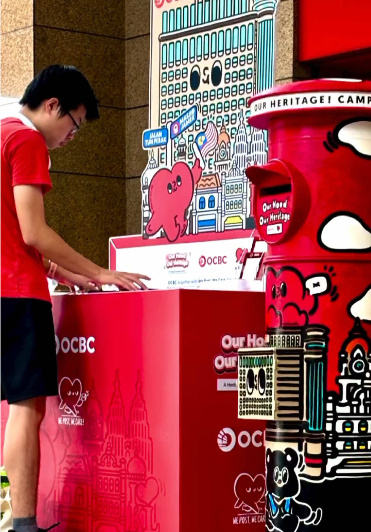 ⭕️ How many steps do you think it takes to complete the Our Hood, Our Heritage journey? Step by step. Generation by generation. From Menara OCBC to Bangunan Sultan Abdul Samad, Medan Pasar Kuala Lumpur, and Jalan Tun Perak, every stop comes with a stamp, a story, and a little more of the city to discover. Drop your guess or steps in the comments! At the end of the day, it is not just about the steps. It is about enjoying the walk, exploring the city, and sharing the journey together. Together We Post, We Care!