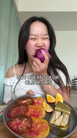 Healthy gut = clearer skin 🤫 #acne #skinfood #guthealth #clearskin 