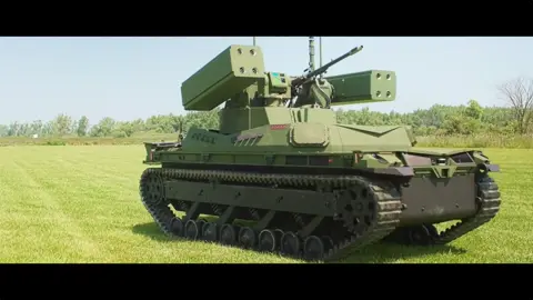 🗣 TRX SHORAD – phương tiện chiến đấu không người lái do General Dynamics Land Systems phát triển. Được thiết kế như một “đồng đội robot” của bộ binh, TRX SHORAD mang đến các khả năng tương tự hệ thống M-SHORAD, bao gồm phát hiện sớm, theo dõi và đánh chặn các mối đe dọa trên không như UAV, trực thăng hoặc mục tiêu bay tầm thấp. Trong tương lai, những nền tảng như TRX SHORAD có thể sẽ hành quân cùng bộ binh trên chiến trường, giảm thiểu rủi ro cho binh sĩ và tăng cường khả năng bảo vệ đội hình cơ động. #TRXSHORAD #GDLS #MSHORAD #UGV #PhòngKhông 