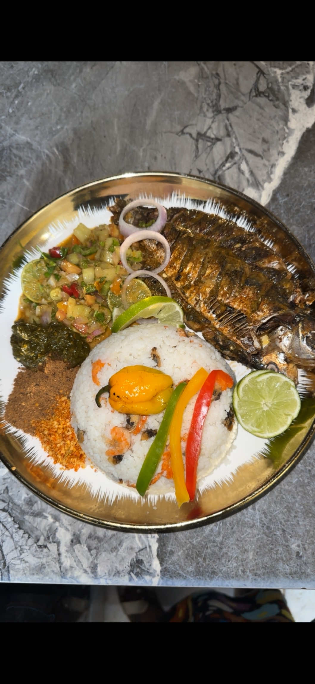 Tu aimes le Yabooy ( sardinelle) Yassa / C’est Bon #viralvideos #cuisine #fyp #pourtoiii #viralpost 