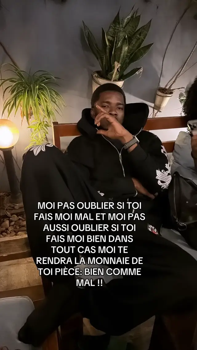 MOi JAMAIS OUBLIÉ!