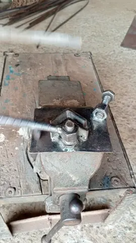 Metal Bending #metalbending #technicalideass #foryou #machine 