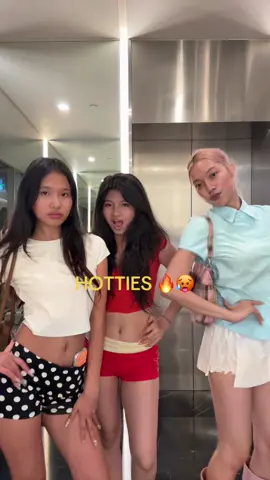 Call me outfit repeater 🥹🙏 @Khin Suu Yee @suubestyling 💋 #fyp 