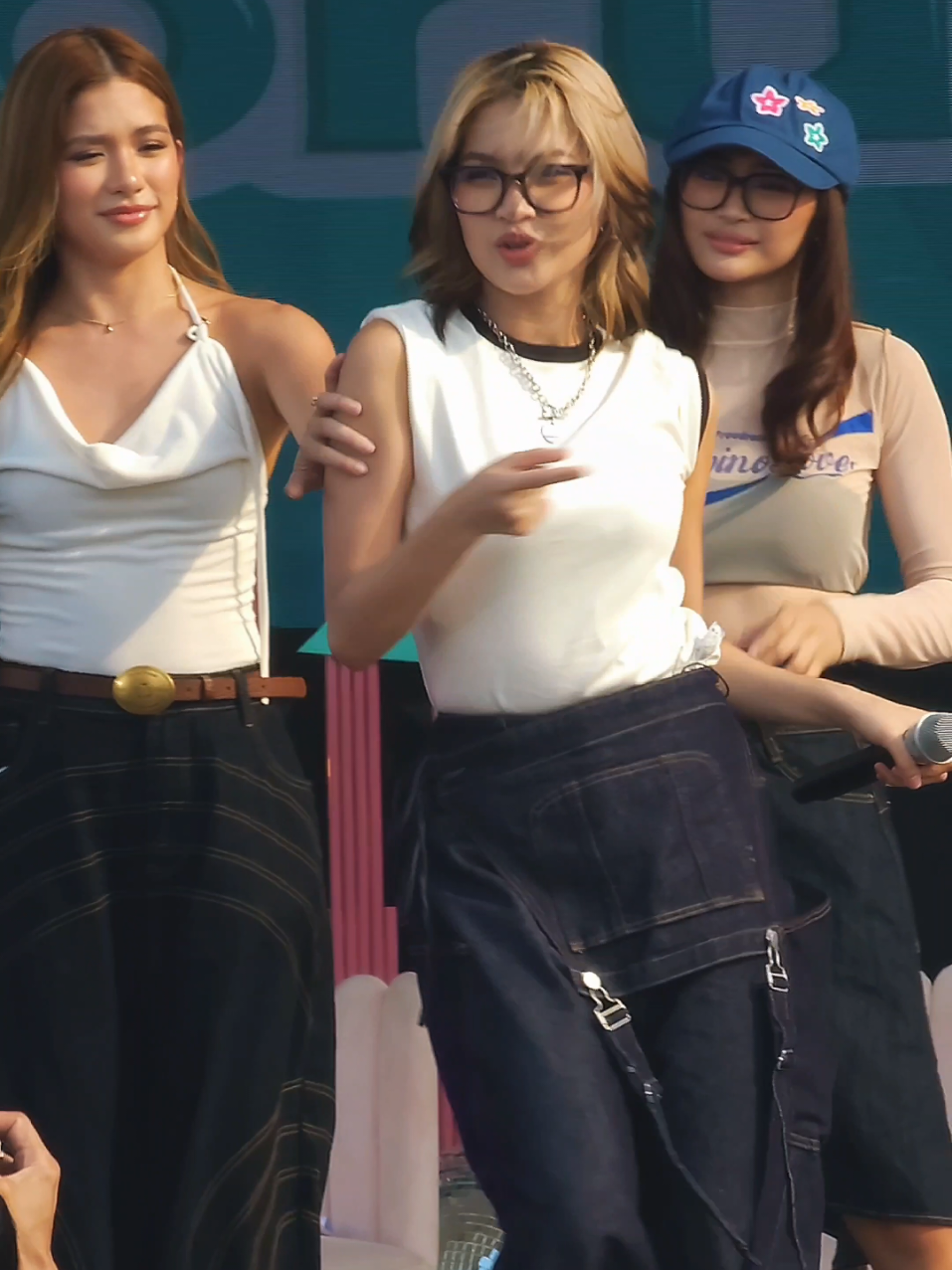 @bini_colet  hindi ka spoiler ng choreo nagp-promote ka lang ng penshoppe @bini_ph  #BINI #HighFiveForBINI #BINI_BVACListeningParty  #bini_colet #bini_ph  #fyp 