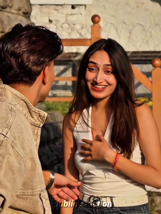 yarr_Kiya_reaction_hai_👀🔥#publicreaction #goviral #fpyシ #unitedstates 