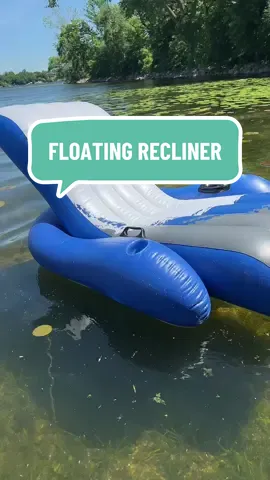 These floating recliners are selling out fast ☀️💦 @Spreetail #poolfloat #dealsforyoudays 