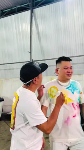Những ae trong MV Đường Không Lối.