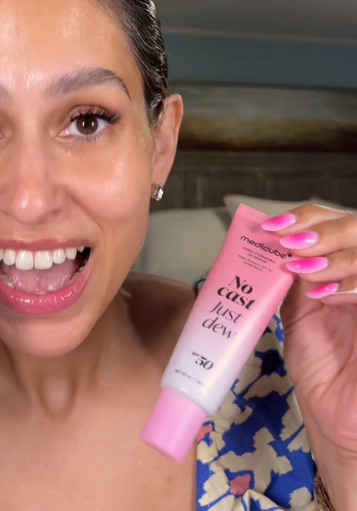 #medicube Zero Cast Just Dew serves as a UV protective booster for your 20 min milky collagen mask. #KBeautyCollective #medicubetiktokshop #tiktokshopdealsforyoudays #dealsforyoudays 