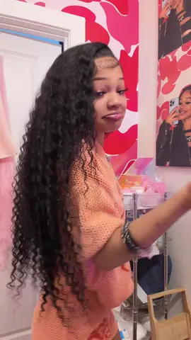 GYSM so you can get this full a$$ wigggg😍😍😍  #iwanttogoviralthisweekontiktok #dealsforyoudays #fupシ #dealsforyou #fyppppppppppppppppppppppp 
