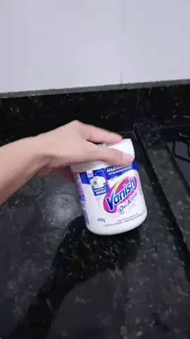 O melhor tira manchas e eu achei aqui no tiktokshop  #tiramanchas  #limpeza  #casalimpa @Vanish Brasil 