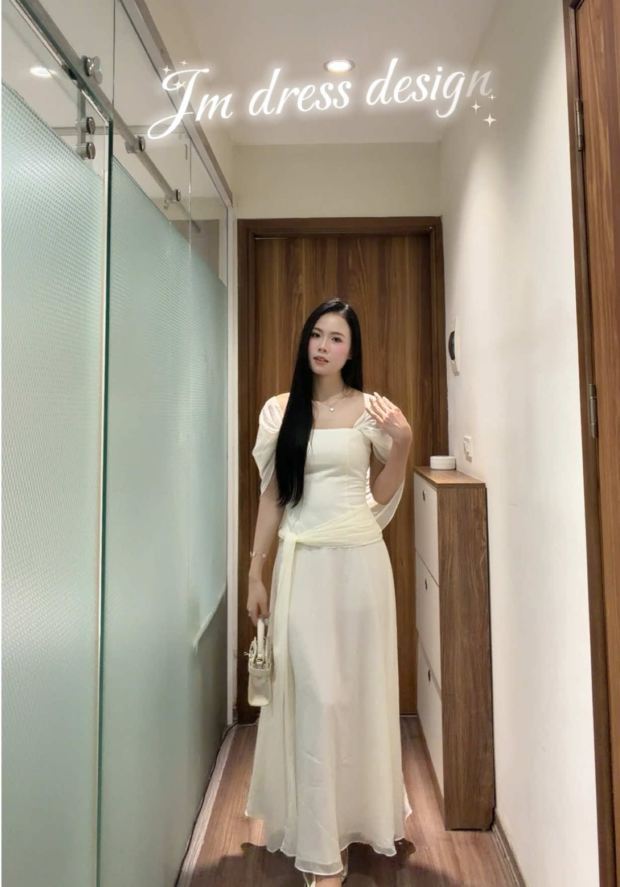 +1 outfit đi ăn cưới bạn thân sắp tới 😍Váy thướt tha, nữ tính, thanh lịch đến từ @Thời Trang JM Dress Design  #homideyy #tryon #OOTD #vayditiec #jmdressdesign 