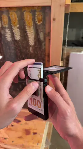 This wallet is so clean #menswallet #wallets #wallet #rfidwallet #rfid 