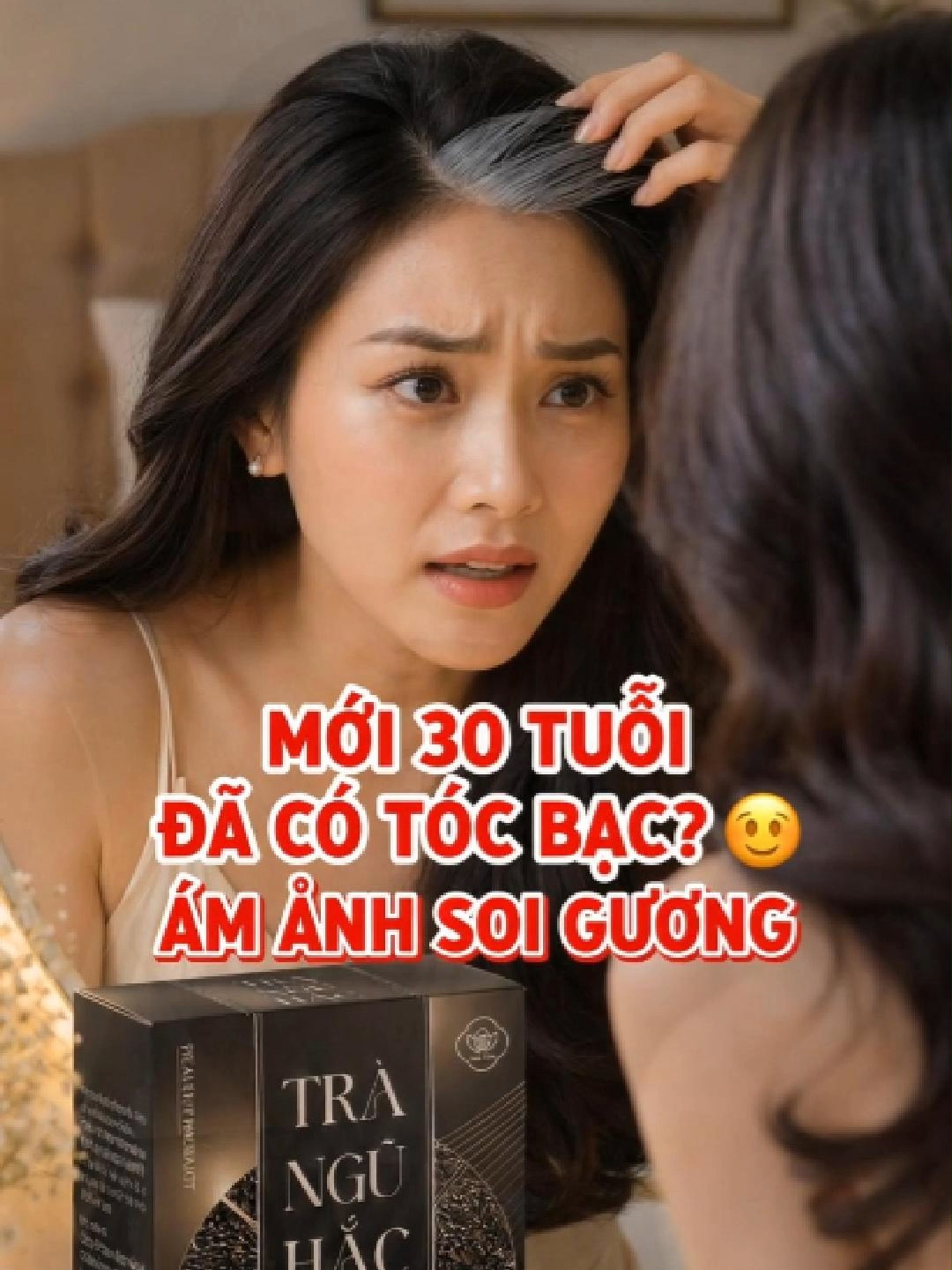 Mới 30 tuổi đầu mà soi gương đã thấy tóc bạc lấp lánh? 😱 Đừng vội nhổ hay nhuộm hóa chất làm hư tổn da đầu nhé các chị em ơi! Nuôi dưỡng tóc đen mượt tự nhiên từ sâu bên trong với Trà Ngũ Hắc ngay thôi. 🍵 Thành phần 100% tự nhiên: Mè đen, Đậu đen, Gạo lứt... giúp bổ huyết, dưỡng tóc chắc khỏe, giảm tình trạng tóc bạc sớm hiệu quả. ✅ Pha 1 gói trà mỗi ngày - Thơm dịu, thư thái, an toàn tuyệt đối. 👉 Click ngay GIỎ HÀNG để lấy lại mái tóc thanh xuân, tự tin tỏa sáng nào! 🛒✨ #TraNguHac #TraTamAn #GiamTocBac #NuoiDuongToc #ChamSocToc #SongKhoe #TikTokShop #ShoppingReview #LamDepTuNhien