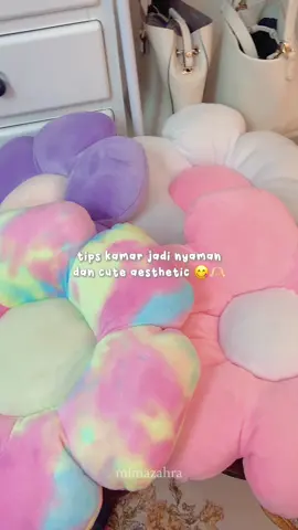 bantal murmer yg cozy aesthetic lembut nyaman buat dekorasi kamar baguss banget #bantalbunga #bantalsofa #bantalmurah 