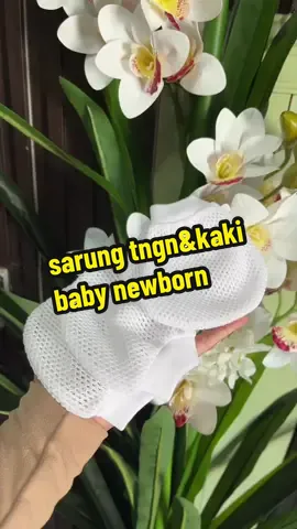 #sarungtanganbayi #sarungkakibayi #mittensandbotties 