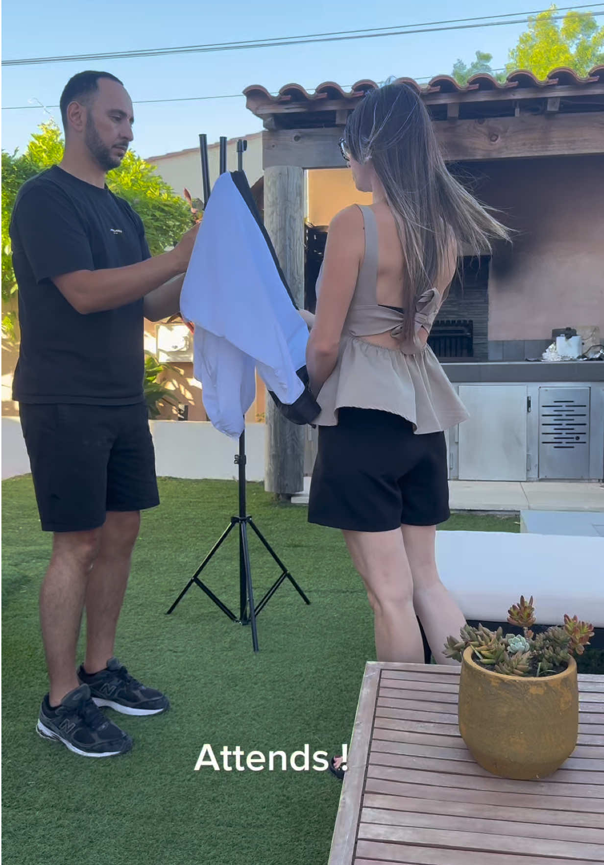 Préparez les pop-corn, l'été peut commencer ☀️⚽️ #ecrandeprojection #videoprojecteur #coupedumonde #cinemamaison #soldesdété 
