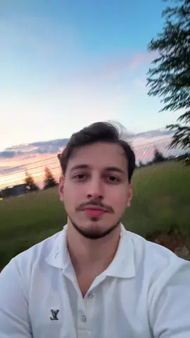 orta yerinden çatlatıyorr (ig:barkincevik_)