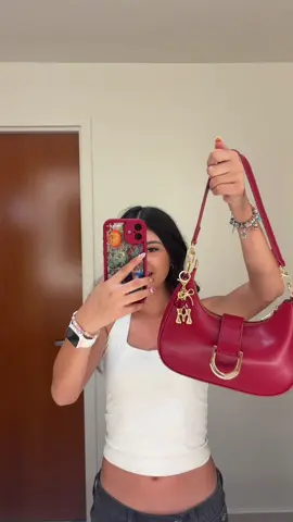i love my purse if you couldn’t tell #purse #bagcharm #viral #tiktokmademebuyit #tiktokshop 