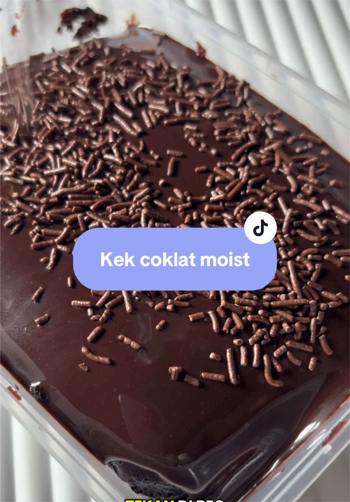 Kek coklat moist yang paling sedap aku pernah makan #kekcoklatmoist #kekcoklat #kekviral #makananviral #halalfood 