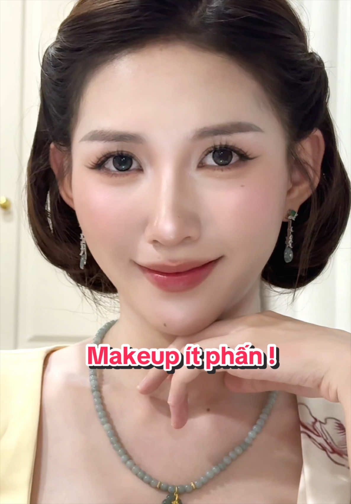 Mình không còn chuộng makeup dày phấn nữa. Tuy nhiên nếu da quá dầu thì chắc chắn phải phủ kỹ phấn rồi ! #maitrinh #skincare #serumHAtim #capam #hợptáccùngLorealParis