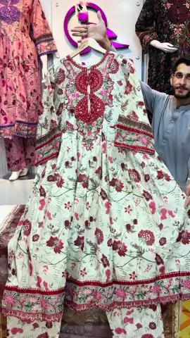 Order On Website ukfashions.pk Price 4000/ Pure Lawn Stylish Frock 3pc  Size M L #ukfashion008 #foryoupage #dress #summeroutfit 