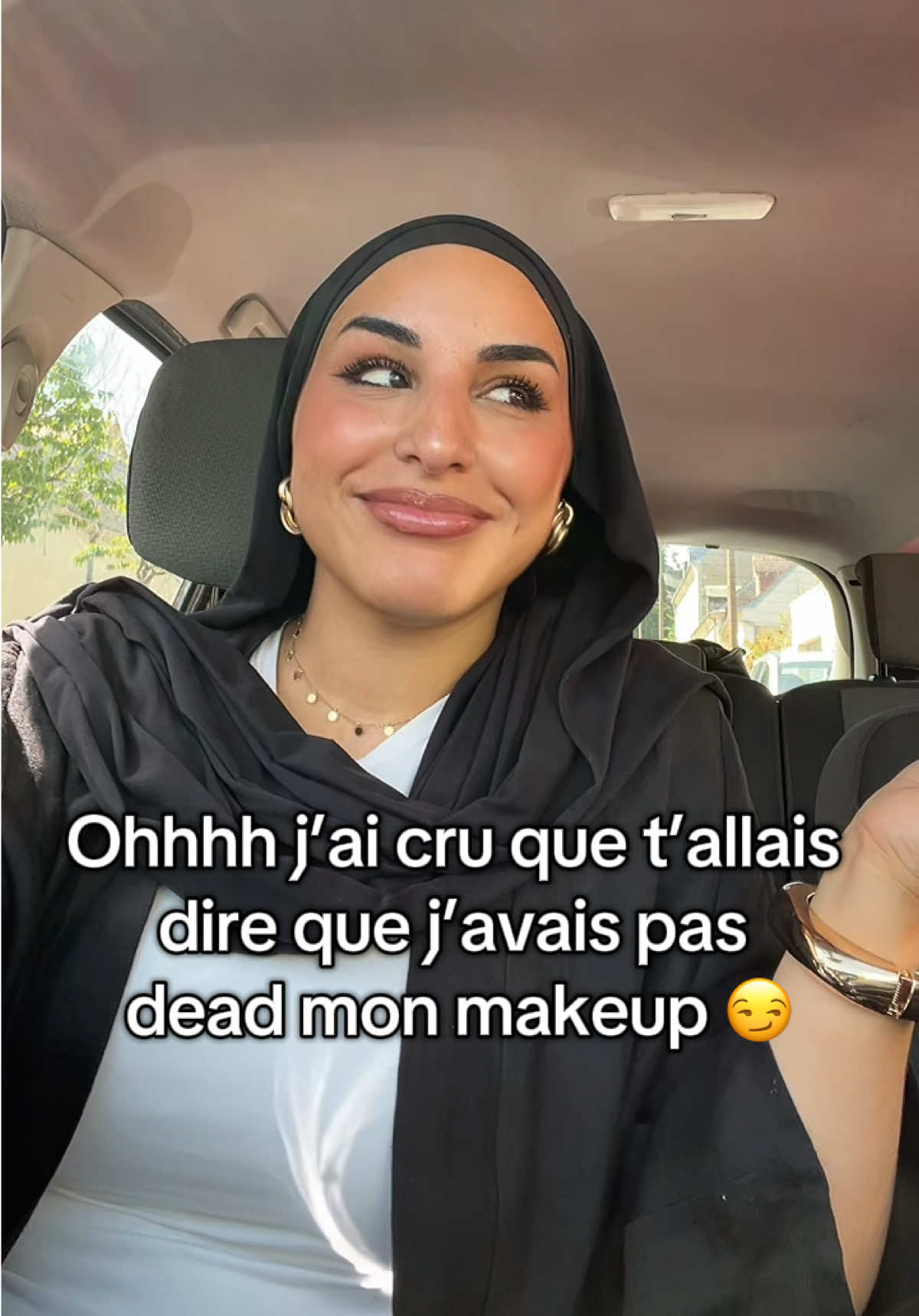 Messieurs prenez exemple, ayez confiance en vous, et pour la calvitie, pensez à la vitamine D 🤓 #baddie #baddiepromax #women #girlpower 