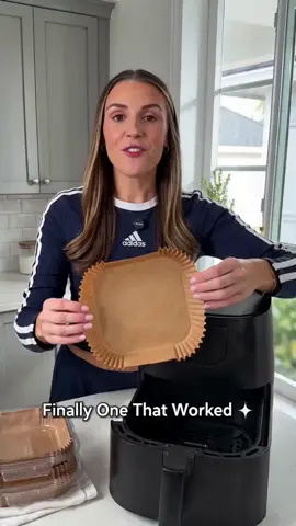 Finally ONE that WORKED for my air fryer! 🤯 Zero mess, heavy-duty, & *so* easy to use. Upgrade your kitchen TODAY! 🛒 #AirFryerHack #KitchenEssentials #TikTokMadeMeBuyIt #CookingHacks