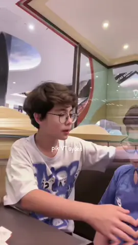 lucu banget sih langsung di peluk Braxton nya  - - - - - - @Aydenatics @Ayden Jeffrey ✌️😉 @LilyHsu888 #fyppppppppppppppppppppppp #creatorsearchinsights #aydenjeffrey #pik_321 #jjtipis #JJ #creatorsearchinsights 
