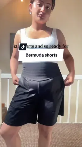 Another Heatwave on the Way 🥵 9 inch length NO chafing ✅@halara.wardrobe #bermudashorts#halarashorts#summersale#forallage#tiktokmademebuyit 