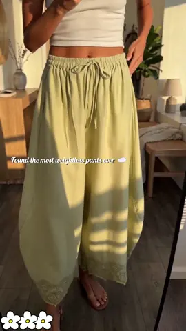 Refusing to wear tight, restrictive jeans this season? I completely get it. These stunning wide-leg trousers are the absolute perfect solution for staying cool and looking effortlessly put-together. Made from incredibly soft rayon, they literally feel like a dream against your skin. The deep pockets are a total lifesaver, and that luxury lace hem is everything. Treat yourself to this wardrobe staple today so you do not miss your chance! #SummerWins #TikTokShopDealsforYouDays #summerpants #lacepants #DealsforYouDays 
