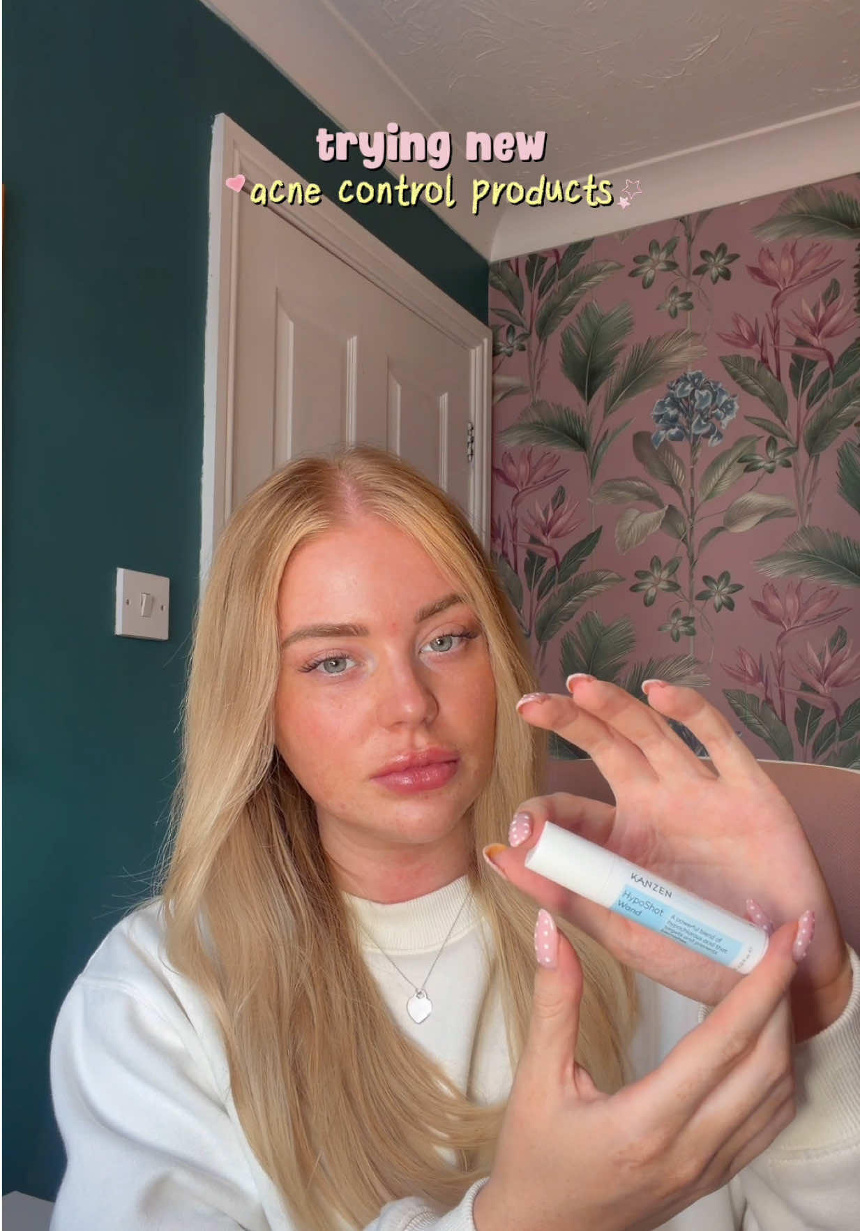 anything to help with my chin blemishes!! 🫧🌸 @Kanzen Skincare @georgiaportogallolimited  #acneskincare #kanzen #skincare #blemishes #spottreatment 