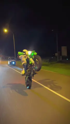 පිස්සෙක් වෙයි අනිවාරයෙන් නුඔ නැති දාට 🥺#CapCut #kawasaki #Dtracker #sl_bike_lover #goviral 