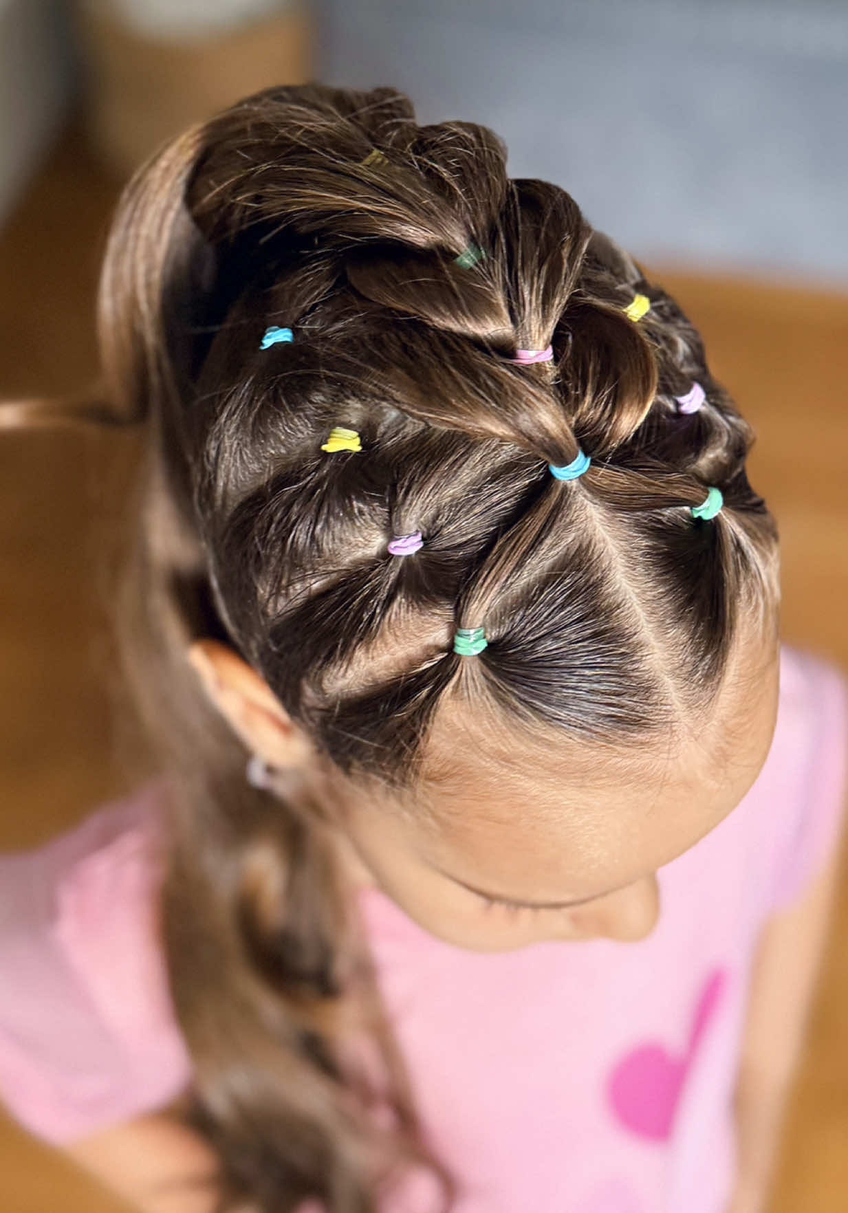 One try was all it took... now we're hooked! 💕 A simple hair hack that delivers gorgeous results every time. Get your little one ready in minutes with a style they'll love ❤️ #kidshairstyles #hairhacks #easyhairstyles #hairtrick #braidedhair 