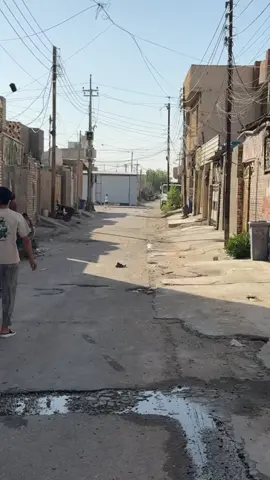 بيت للبيع الموقع حي طارق القديم فرع حيدر ماركت مقابيل فرع حسينية سلمان المحمدي قريب على الشارع العام المساحه 140 متر بناء حديث طابق واحد جاهز من كلشي جنس العقار زراعي الشراي يتصل على هذه الارقام 07779620689 07705535735 أو مراجعة مكتب عقارات المصطفى #عقارات_بغداد #بيوت #عقار #عقاري #متابعه_ولايك_واكسبلور_احبكم 